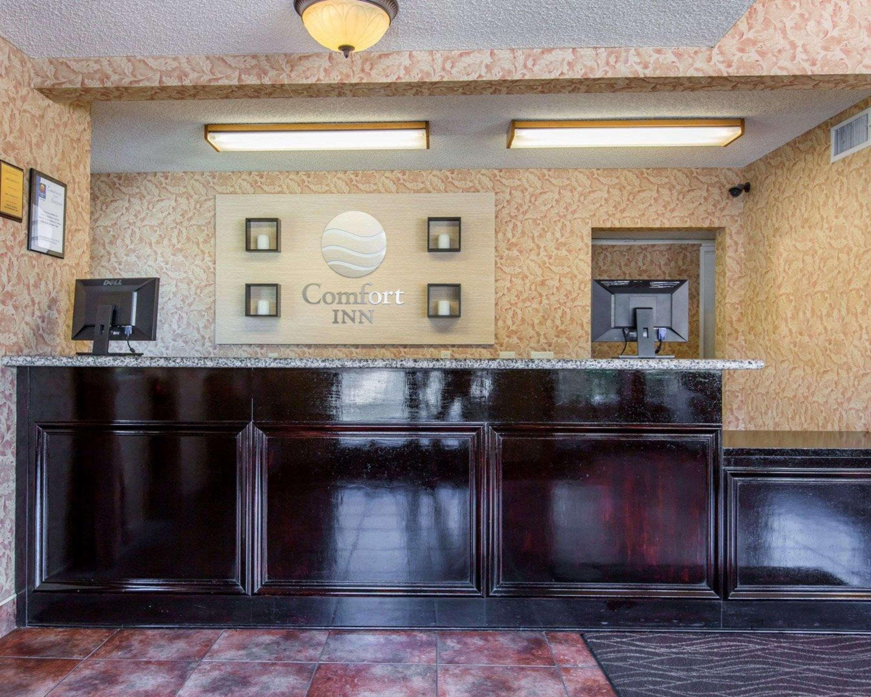 Comfort Inn & Suites Moreno Valley Near March Air Reserve Base Eksteriør billede