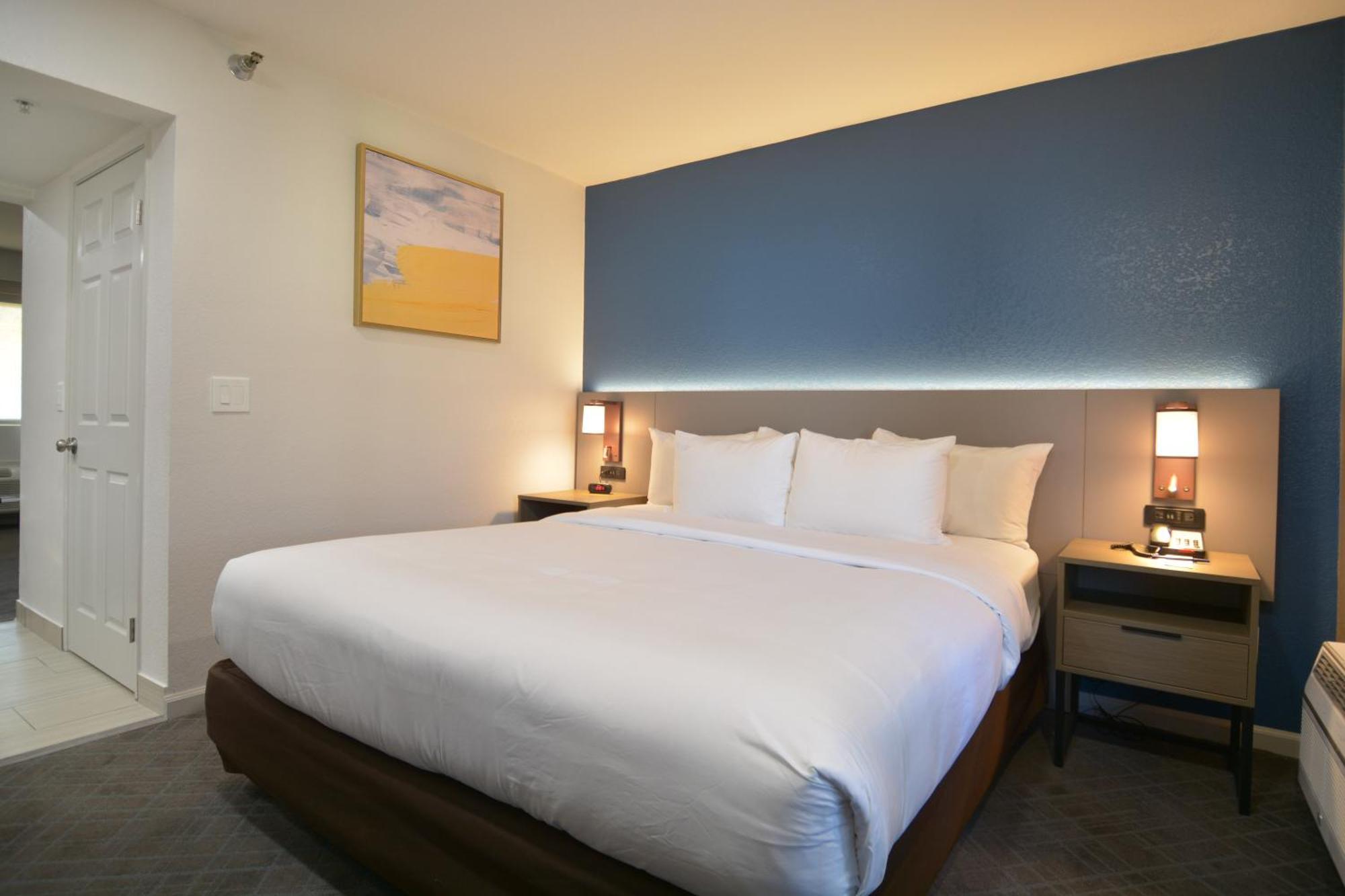 Comfort Inn & Suites Moreno Valley Near March Air Reserve Base Eksteriør billede