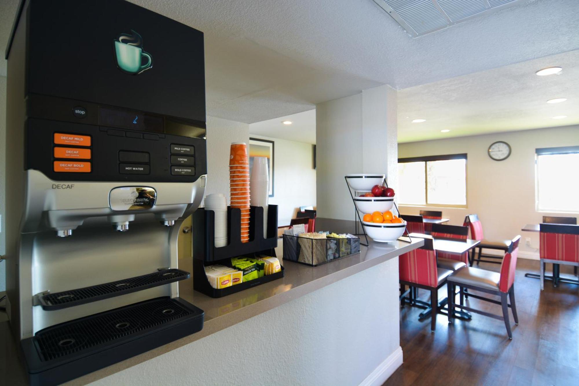 Comfort Inn & Suites Moreno Valley Near March Air Reserve Base Eksteriør billede